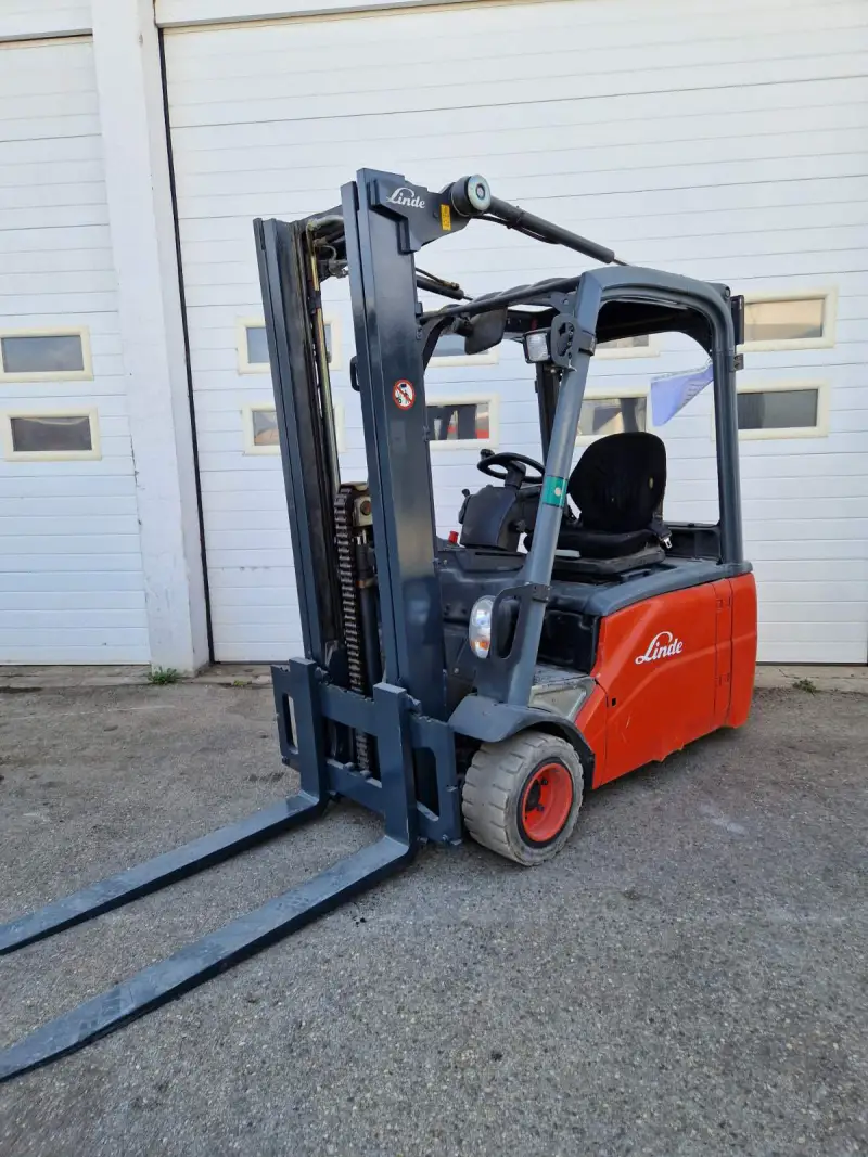 Linde E18 2011