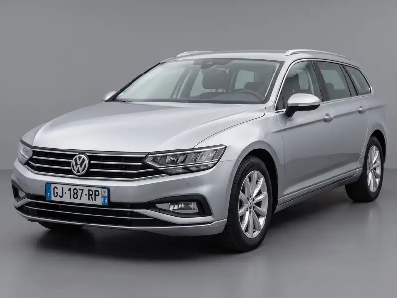 Volkswagen Passat 2022